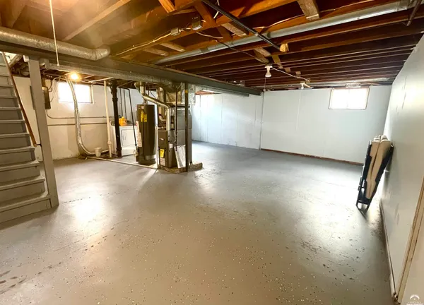 $174,000 | 1517 West 3rd Street, Lawrence, KS 66044