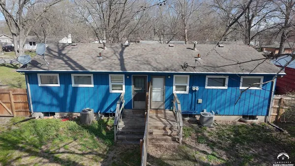 $174,000 | 1517 West 3rd Street, Lawrence, KS 66044