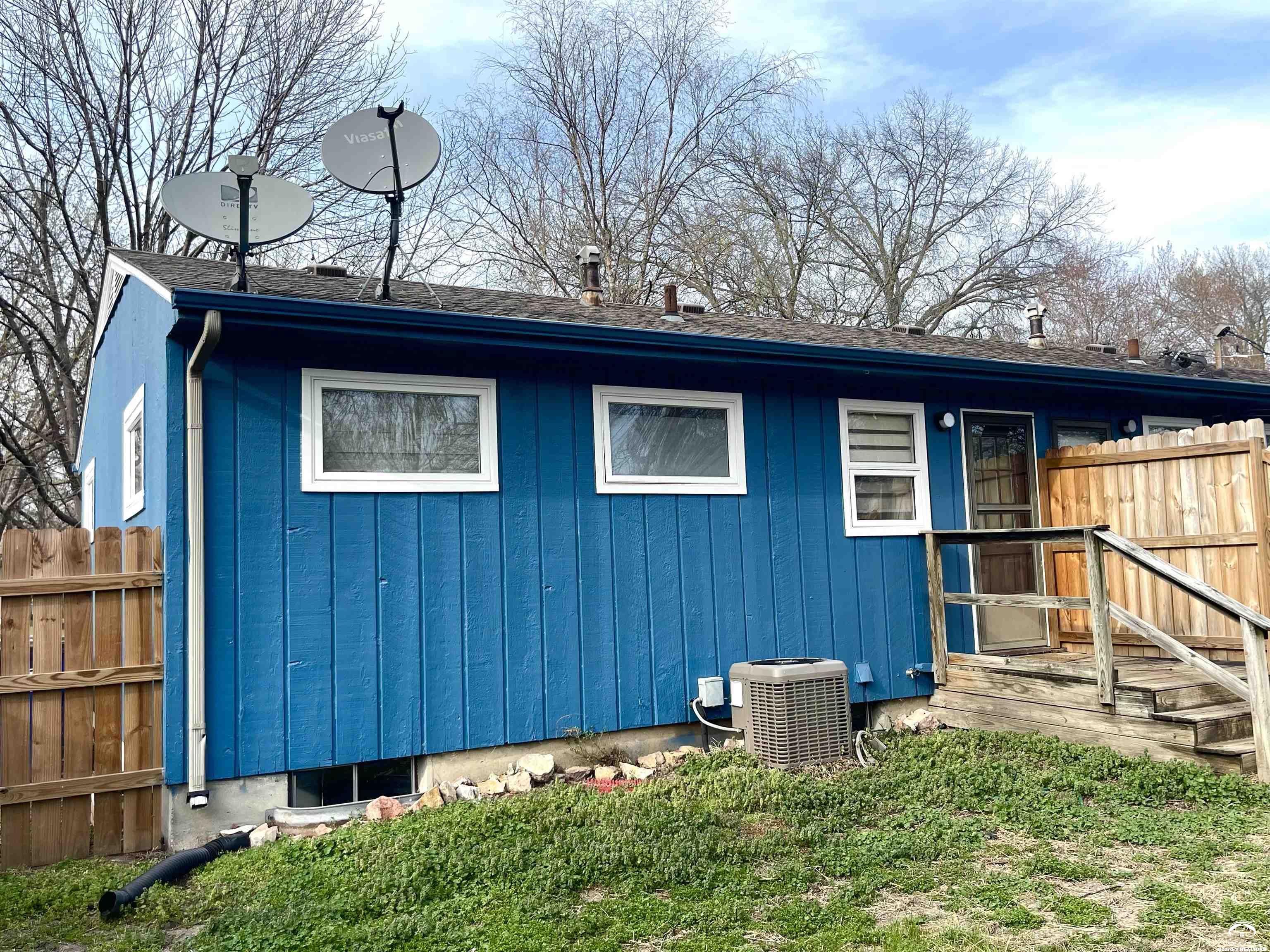 1517 West 3rd Street Lawrence, KS 66044 - Photo 19 of 25
