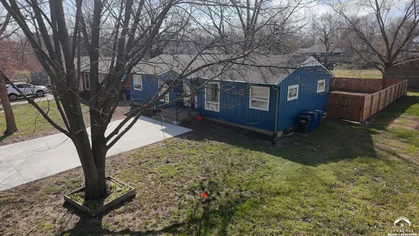 $174,000 | 1517 West 3rd Street, Lawrence, KS 66044