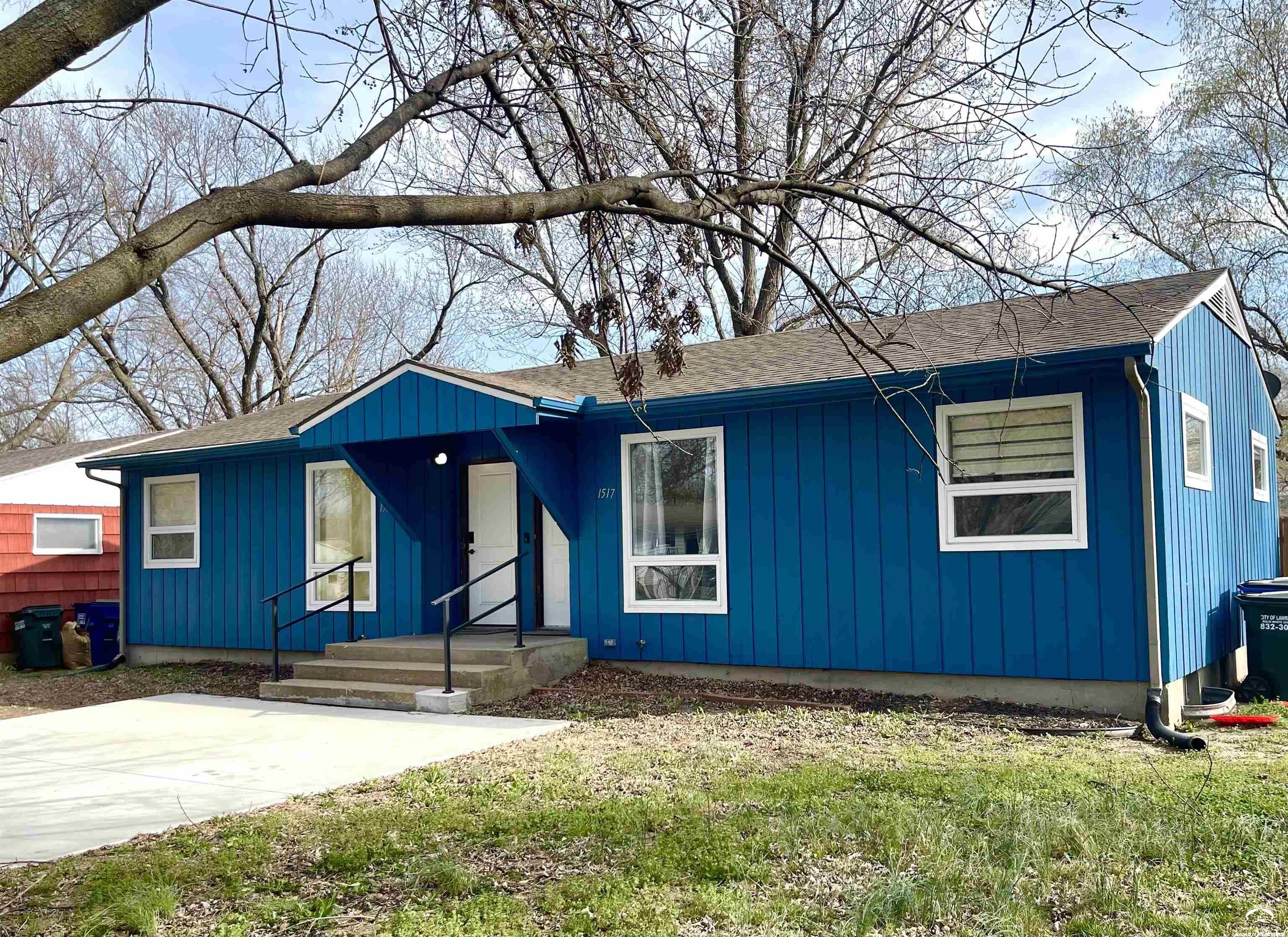 1517 West 3rd Street Lawrence, KS 66044 - Photo 3 of 25
