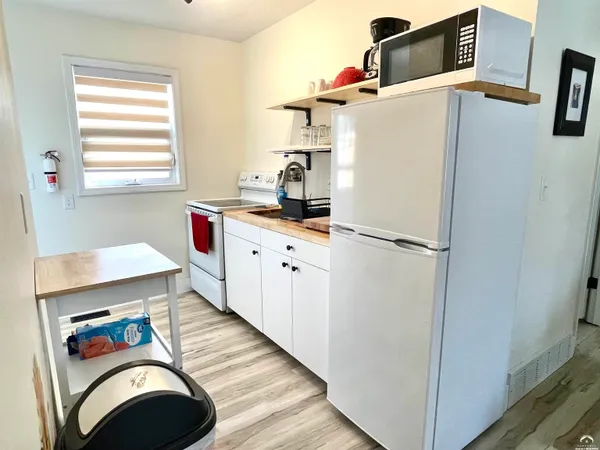 $174,000 | 1517 West 3rd Street, Lawrence, KS 66044