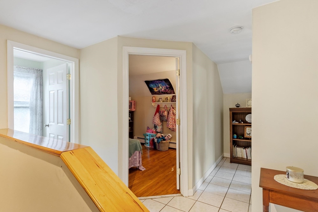 77 Mack Road Fitchburg, MA 01420 - Photo 28 of 34