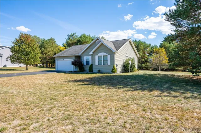 $309,000 | 151 East Hill Run, Springville, NY 14141