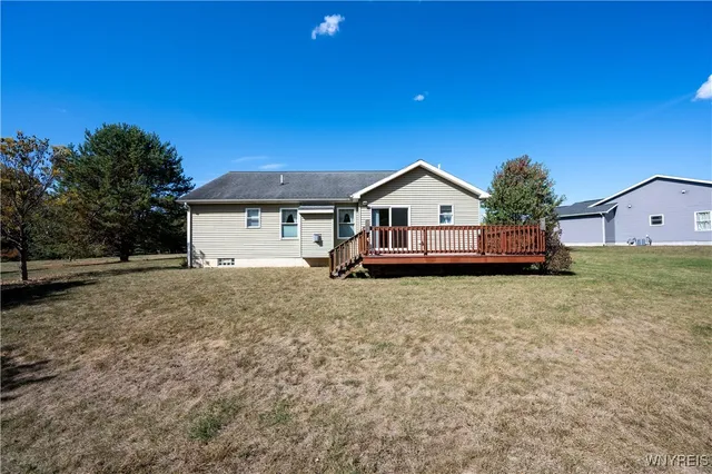 $309,000 | 151 East Hill Run, Springville, NY 14141