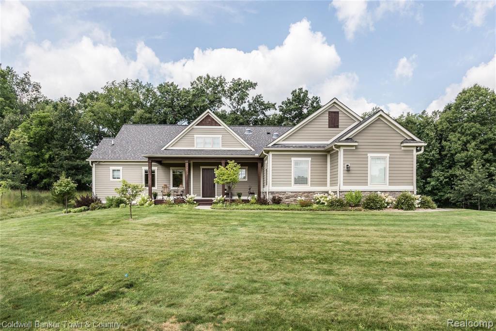 6434 Cohoctah Road Fenton, MI 48430 - Photo 5 of 69