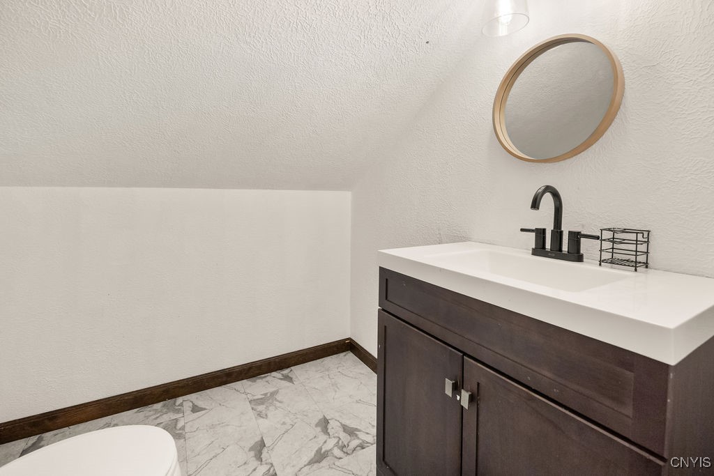 4674 Troop K Road Manlius, NY 13104 - Photo 13 of 34