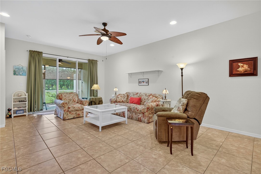 12671 Stone Valley Loop Fort Myers, FL 33913 - Photo 18 of 38 Gallery Image 18