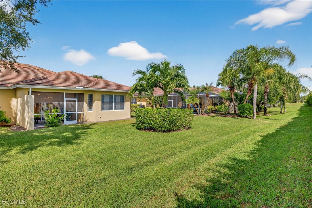 12671 Stone Valley Loop Fort Myers, FL 33913 - Photo 26 of 38 Gallery Image 26