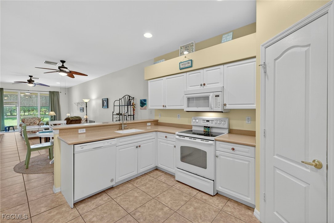 12671 Stone Valley Loop Fort Myers, FL 33913 - Photo 3 of 38 Gallery Image 3
