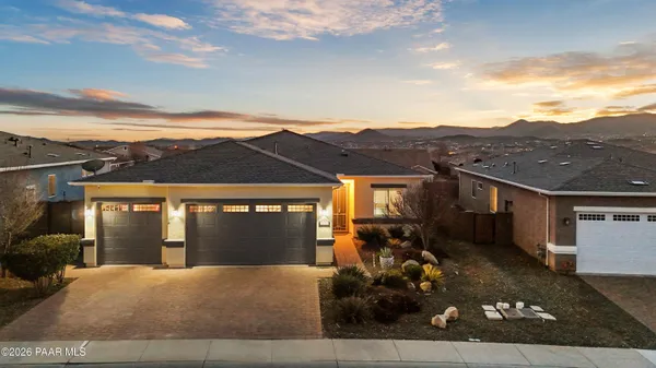 a view of house with a outdoor space