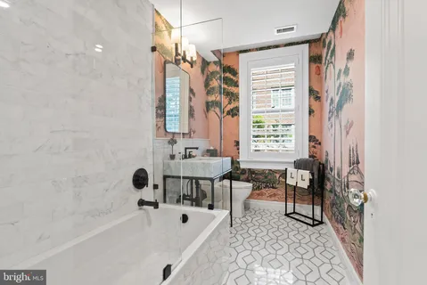 $1,635,000 | 1661 Crescent Place Northwest, Unit 305, Washington, DC 20009