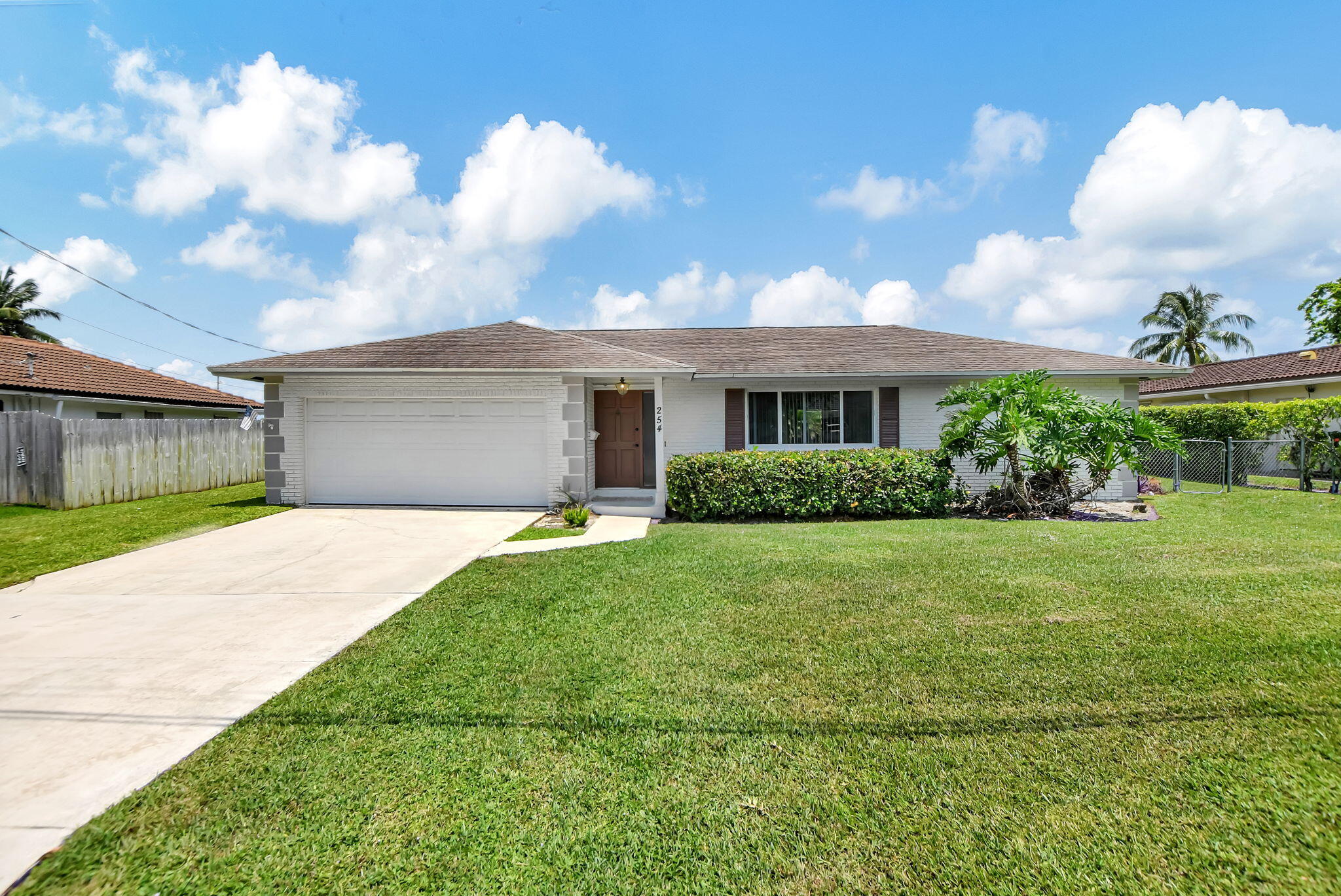 254 Northwest 11th Avenue Boca Raton, FL 33486 - Photo 2 of 59 Nice Curb Appeal