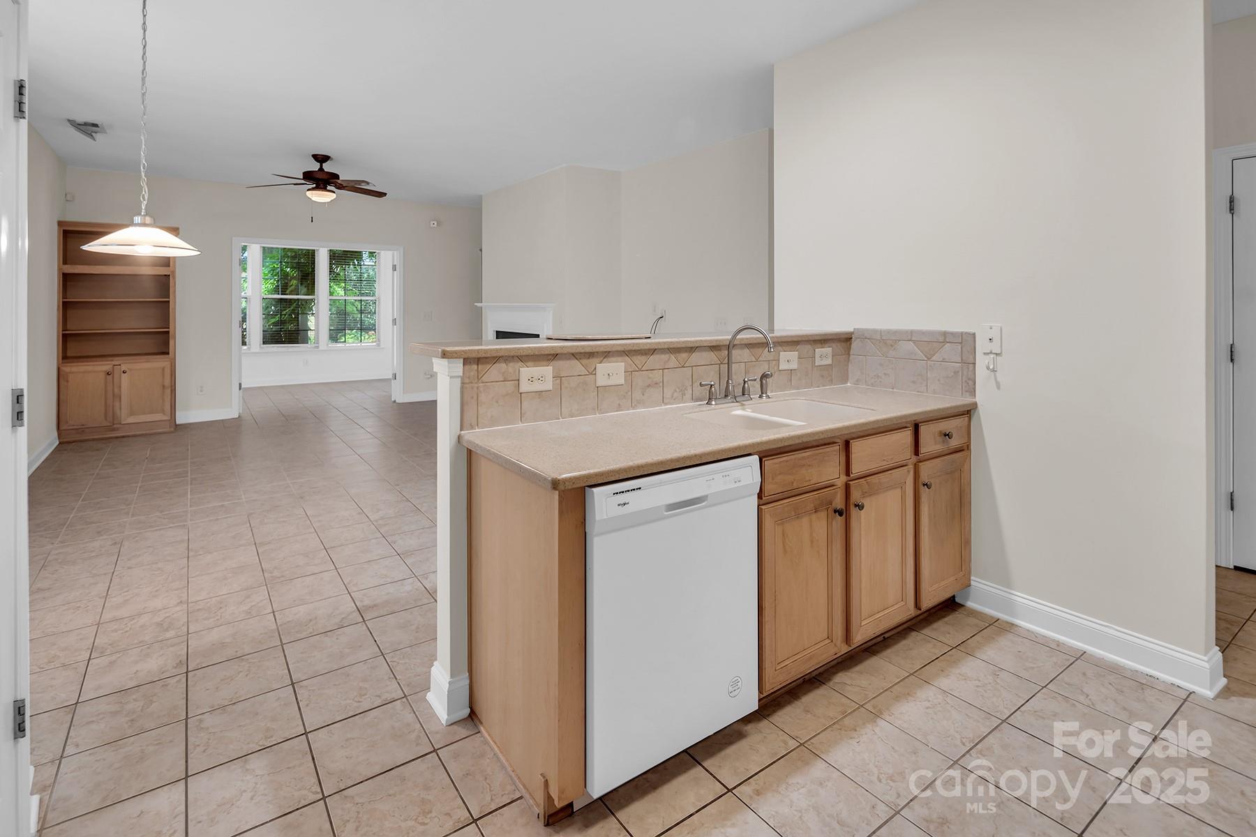 923 Platinum Drive Fort Mill, SC 29708 - Photo 14 of 34 a kitchen with a sink cabinets and a stove