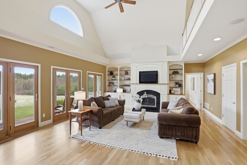 48 Vaughn Hill Road Bolton, MA 01740 - Photo 12 of 42