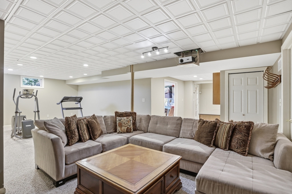 48 Vaughn Hill Road Bolton, MA 01740 - Photo 30 of 42