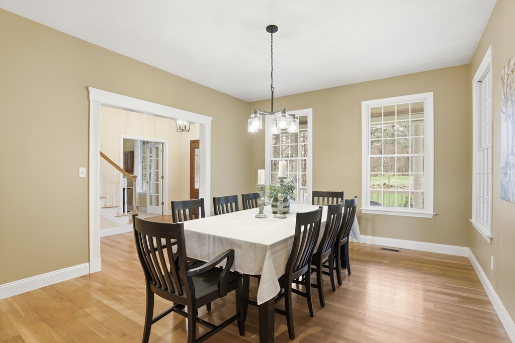 48 Vaughn Hill Road Bolton, MA 01740 - Photo 5 of 42