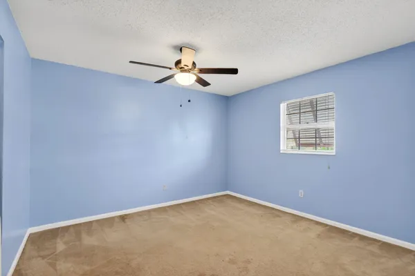 $282,000 | 2387 Northeast 16th Court, Jensen Beach, FL 34957