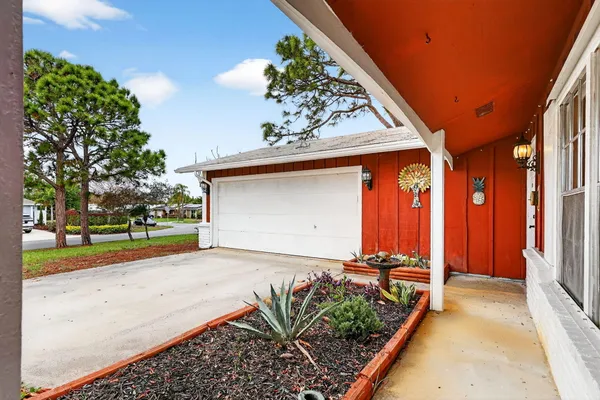 $282,000 | 2387 Northeast 16th Court, Jensen Beach, FL 34957