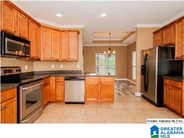 338 Creekside Lane Pelham, AL 35124 - Photo 10 of 32