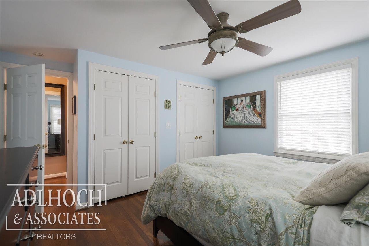 476 Cloverly Road Grosse Pointe Farms, MI 48236 - Photo 15 of 22