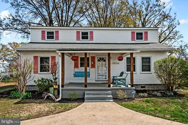$475,000 | 412 Marshall Avenue, Colonial Beach, VA 22443