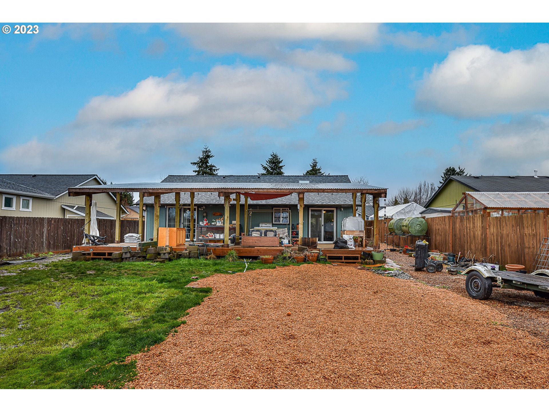 1161 Ash Grove Loop Creswell, OR 97426 - Photo 19 of 22 a view of a house with garden