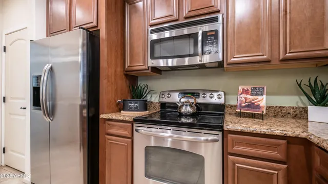 $360,000 | 4732 East Portola Valley Drive, Unit 102, Gilbert, AZ 85297