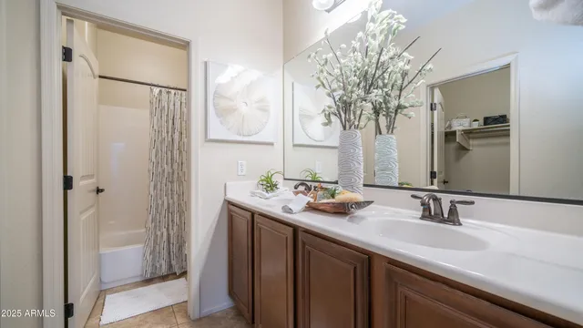 $360,000 | 4732 East Portola Valley Drive, Unit 102, Gilbert, AZ 85297