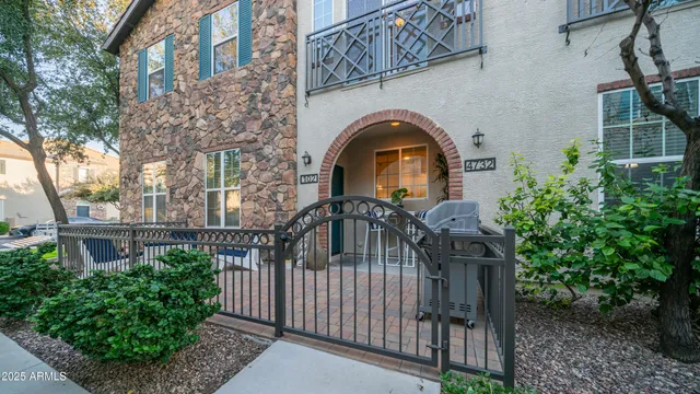 $360,000 | 4732 East Portola Valley Drive, Unit 102, Gilbert, AZ 85297