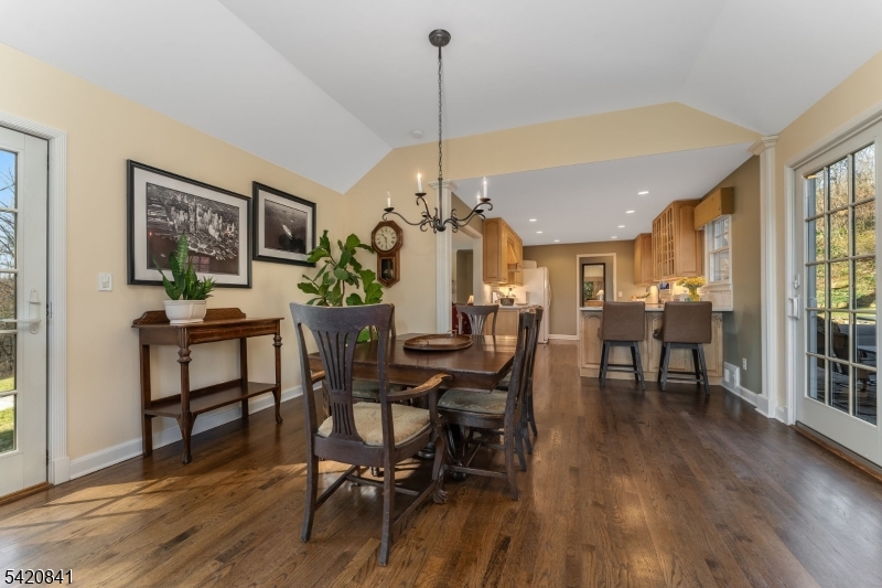 622 River Road Chatham, NJ 07928 - Photo 11 of 41