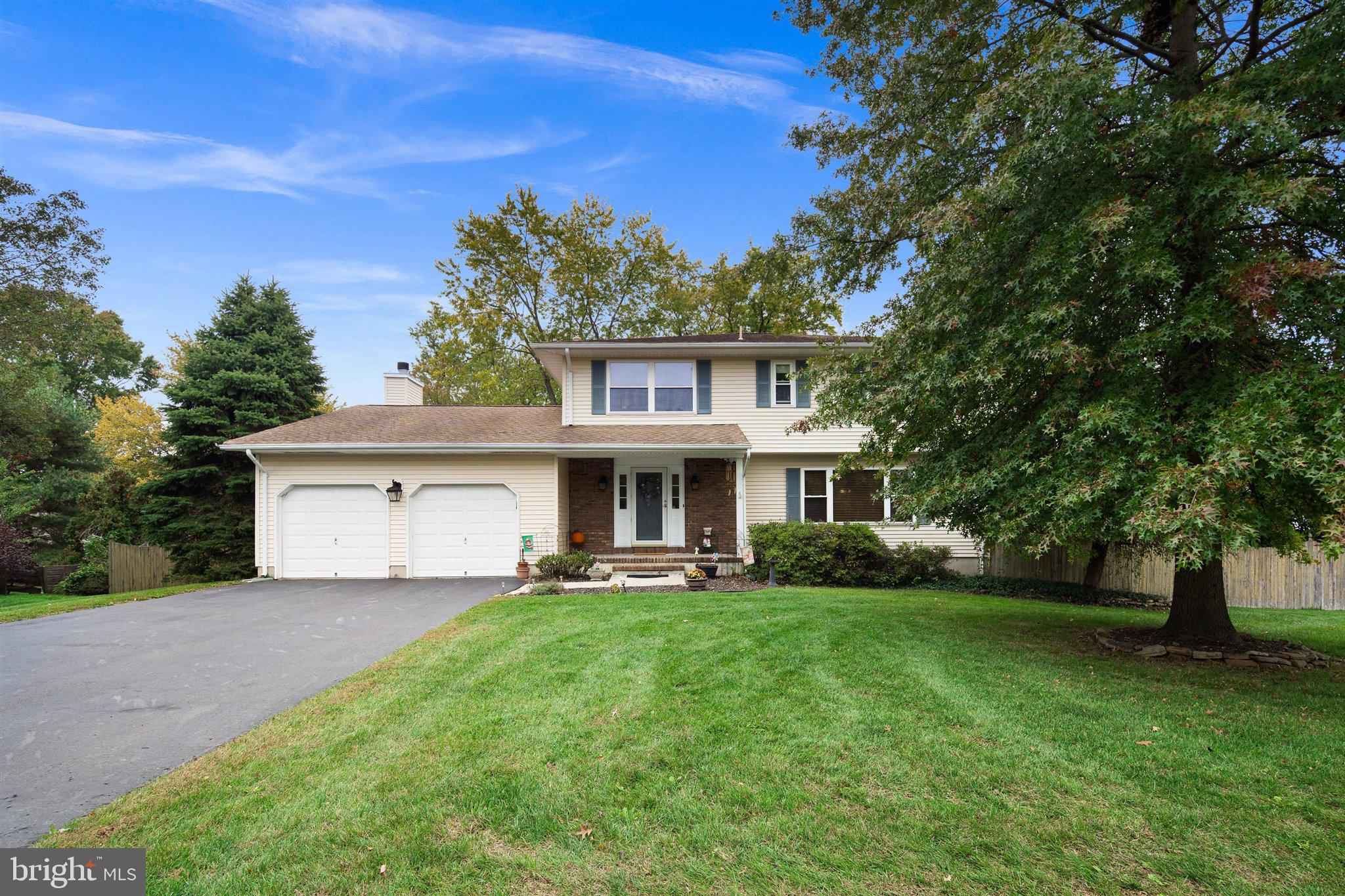 39 Great Oak Road Hamilton, NJ 08690 - Photo 3 of 31