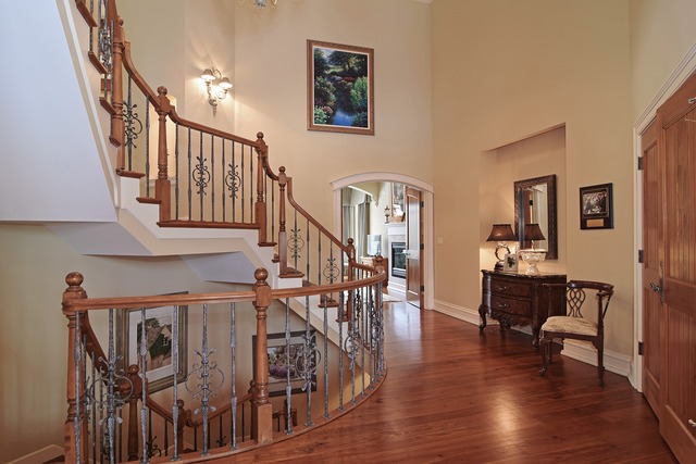 36W501 Hunters Gate Road St. Charles, IL 60175 - Photo 3 of 25