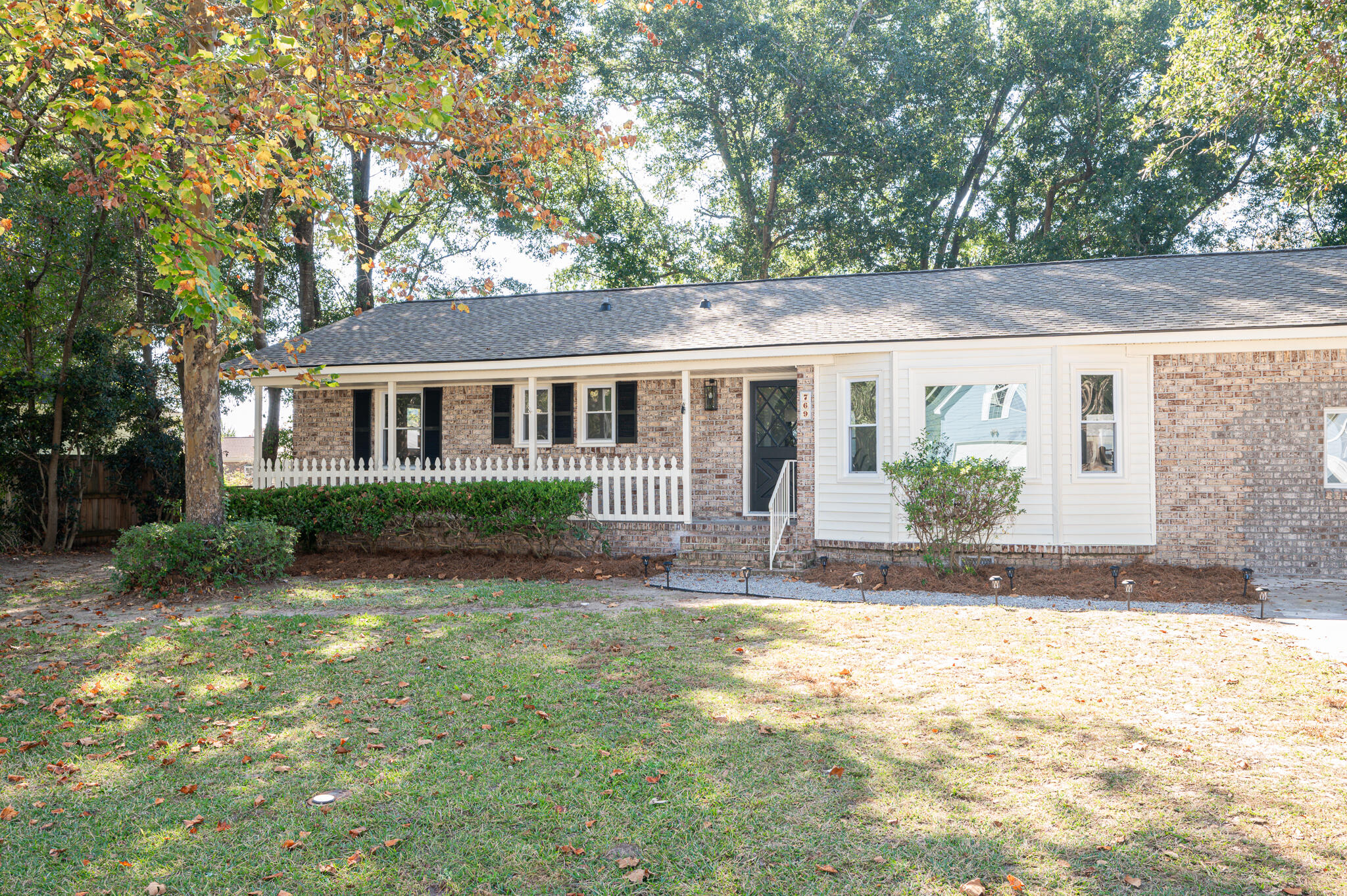 769 Leafwood Road Charleston, SC 29412 - Photo 1 of 36 MOD_4265