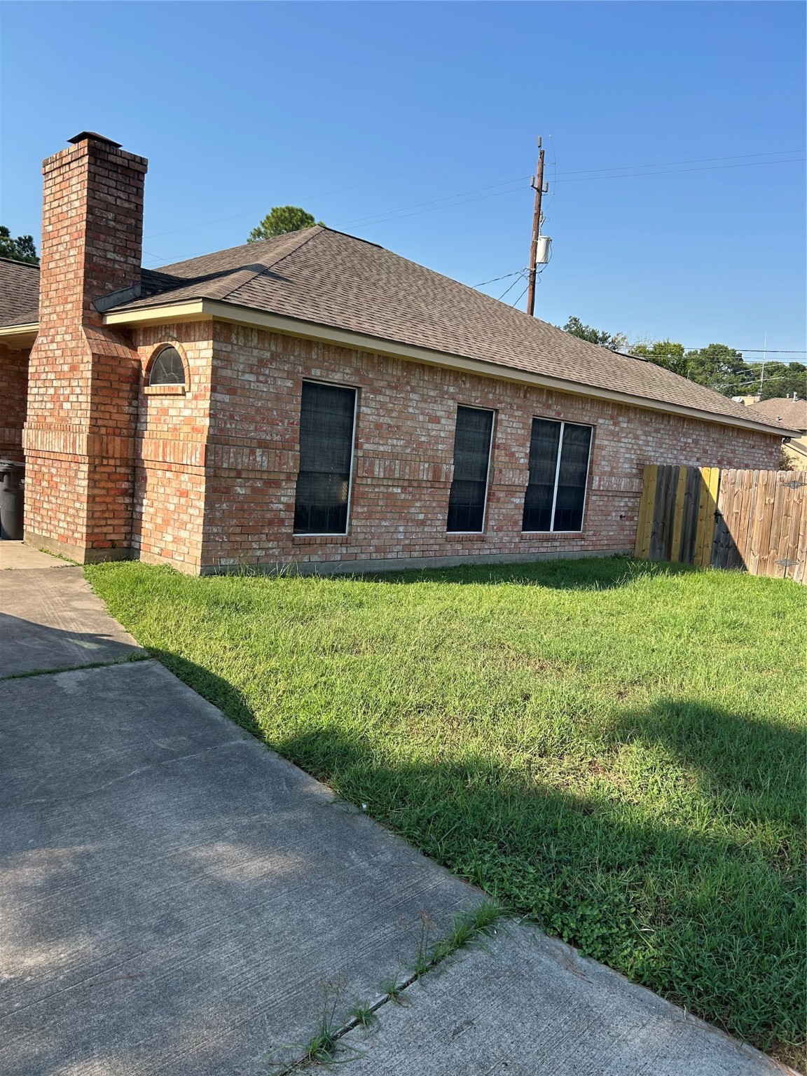 17610 West Fawn River Circle Spring, TX 77379 - Photo 2 of 15 a front view of house with yard