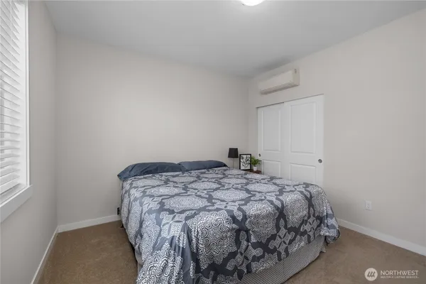 $529,000 | 903 Cody Street Southeast, Rainier, WA 98576