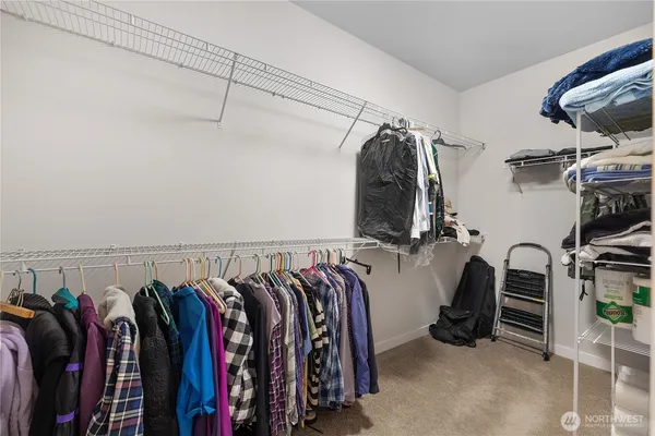 $529,000 | 903 Cody Street Southeast, Rainier, WA 98576