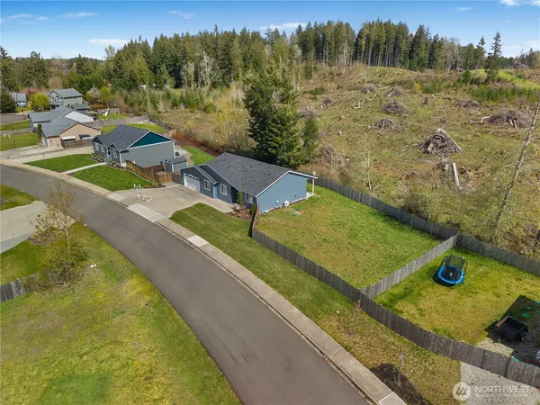 $529,000 | 903 Cody Street Southeast, Rainier, WA 98576