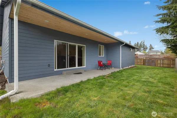 $529,000 | 903 Cody Street Southeast, Rainier, WA 98576