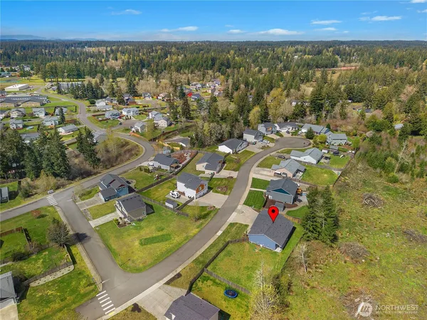 $529,000 | 903 Cody Street Southeast, Rainier, WA 98576