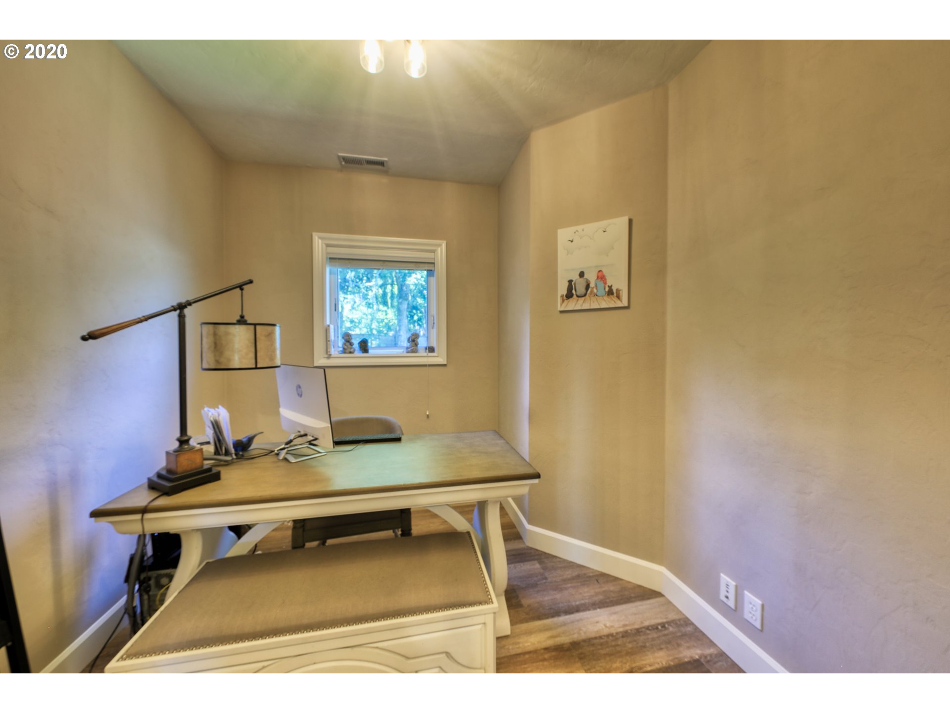 2493 Randy Lane Eugene, OR 97405 - Photo 26 of 30 Gallery Image 26