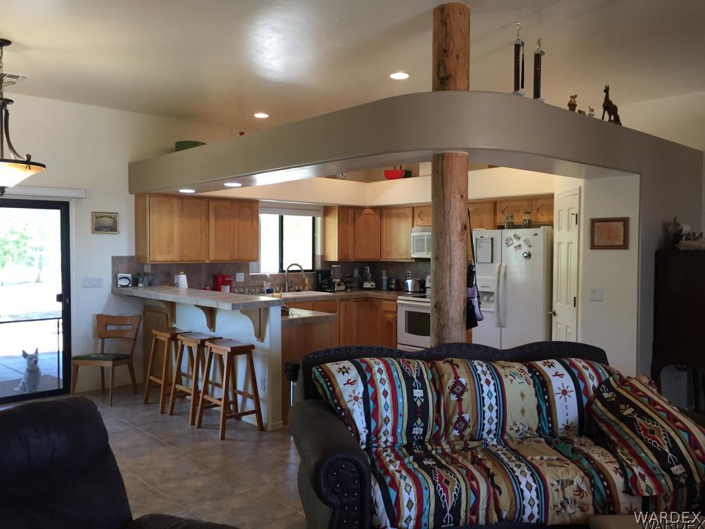 3133 West Carmichael Road Golden Valley, AZ 86413 - Photo 13 of 35 Kitchen Area
