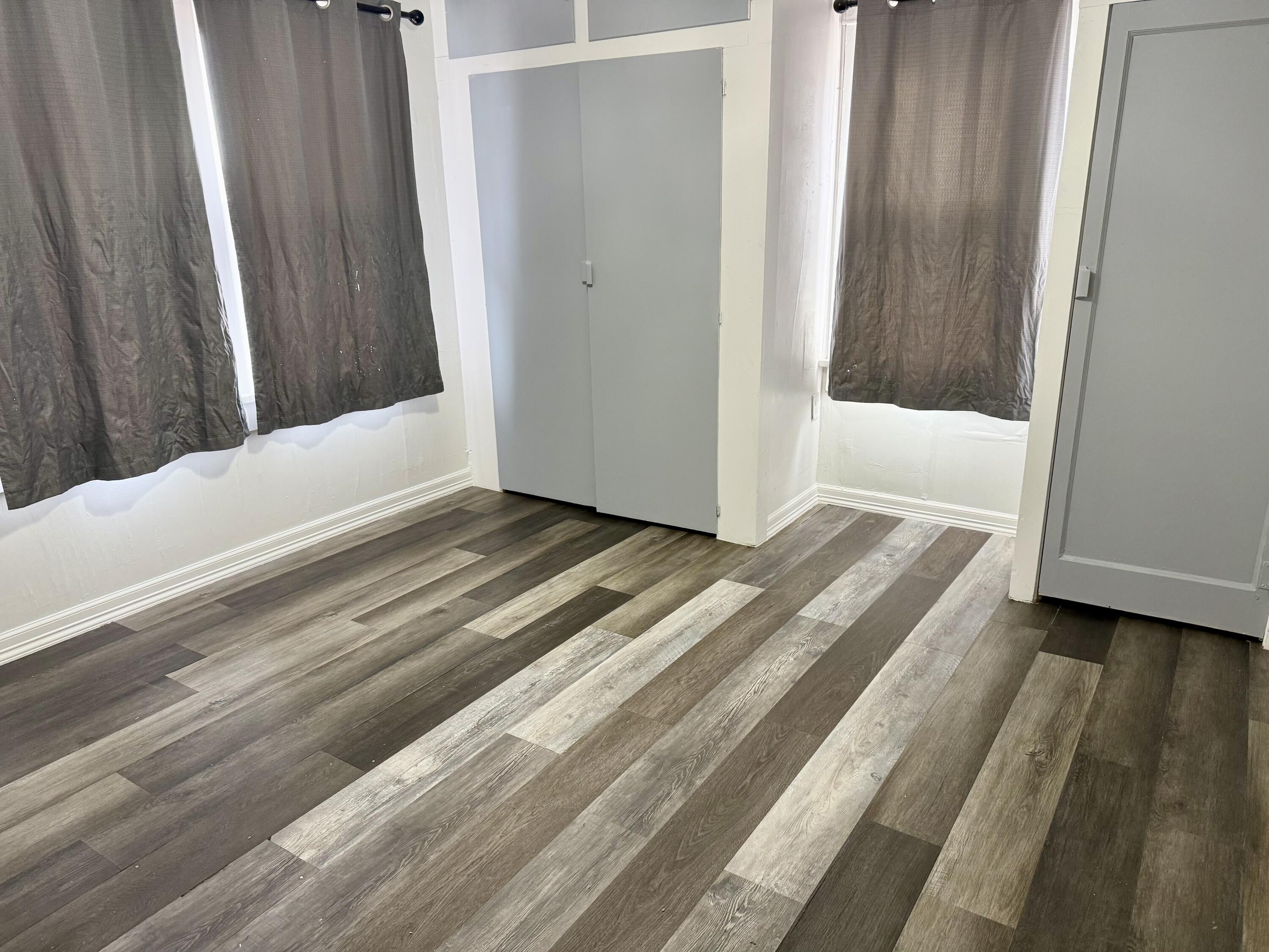 211 Watts Avenue Ralls, TX 79357 - Photo 12 of 16 IMG_3227