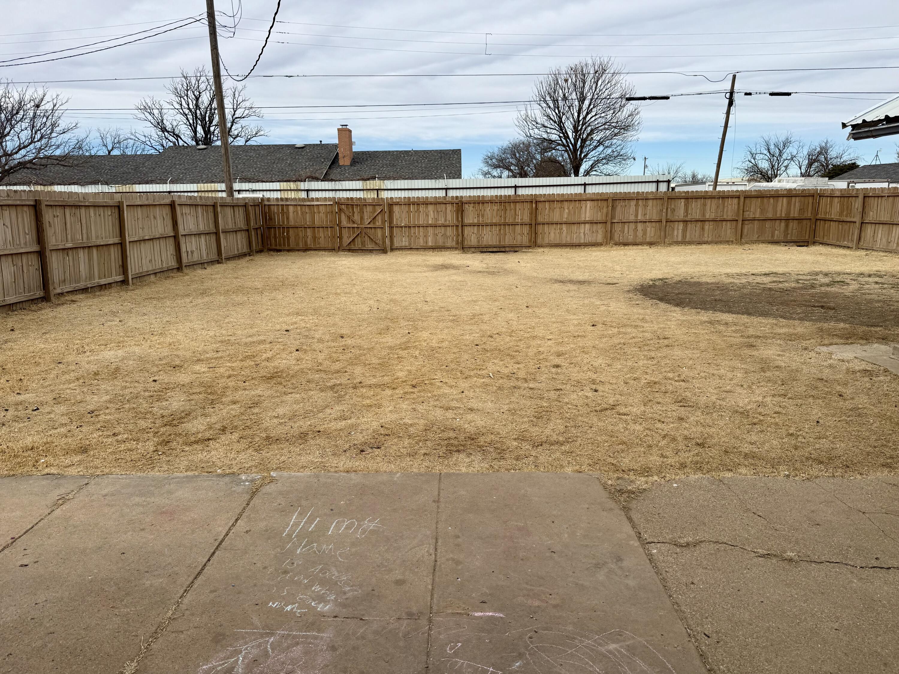 211 Watts Avenue Ralls, TX 79357 - Photo 14 of 16 IMG_3229