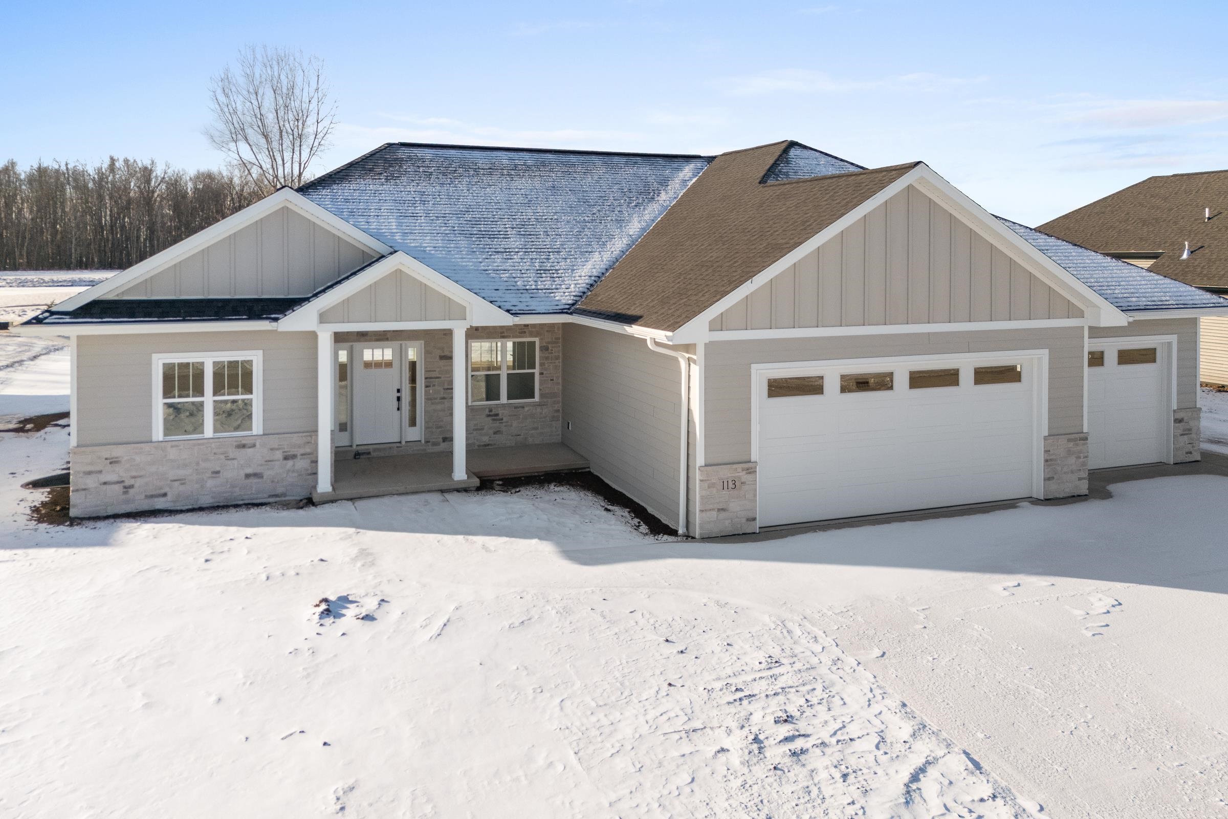 113 Beckerae Court Wrightstown, WI 54180 - Photo 1 of 1