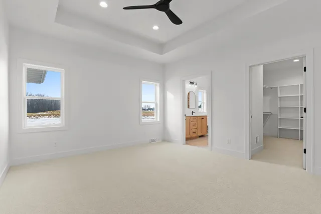 $679,900 | 113 Beckerae Court, Wrightstown, WI 54180