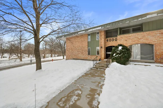 $62,500 | 4000 West Rivers Edge Circle, Unit 24, Brown Deer, WI 53209