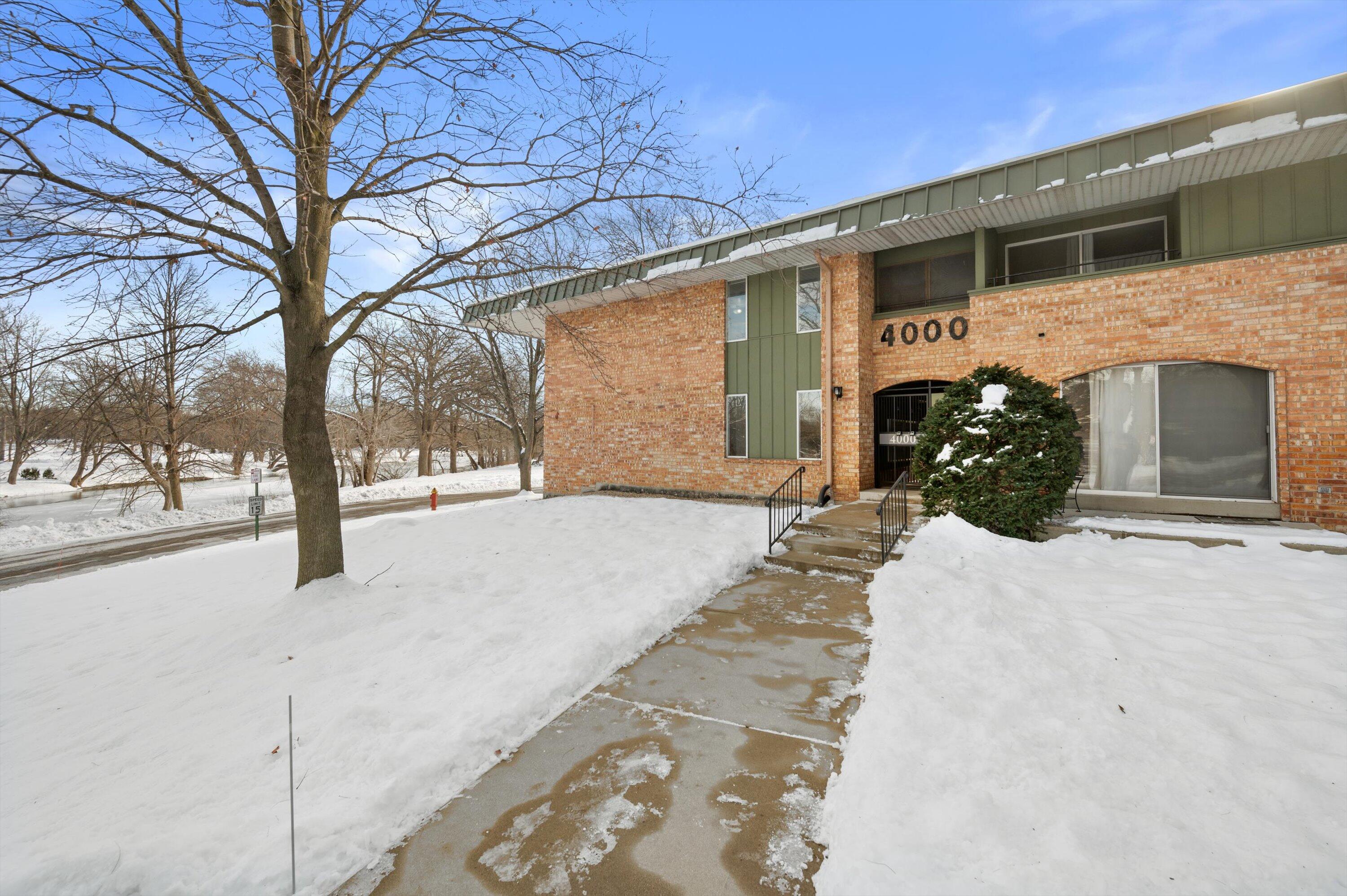 4000 West Rivers Edge Circle, Unit 24 Brown Deer, WI 53209 - Photo 13 of 17 Entrance
