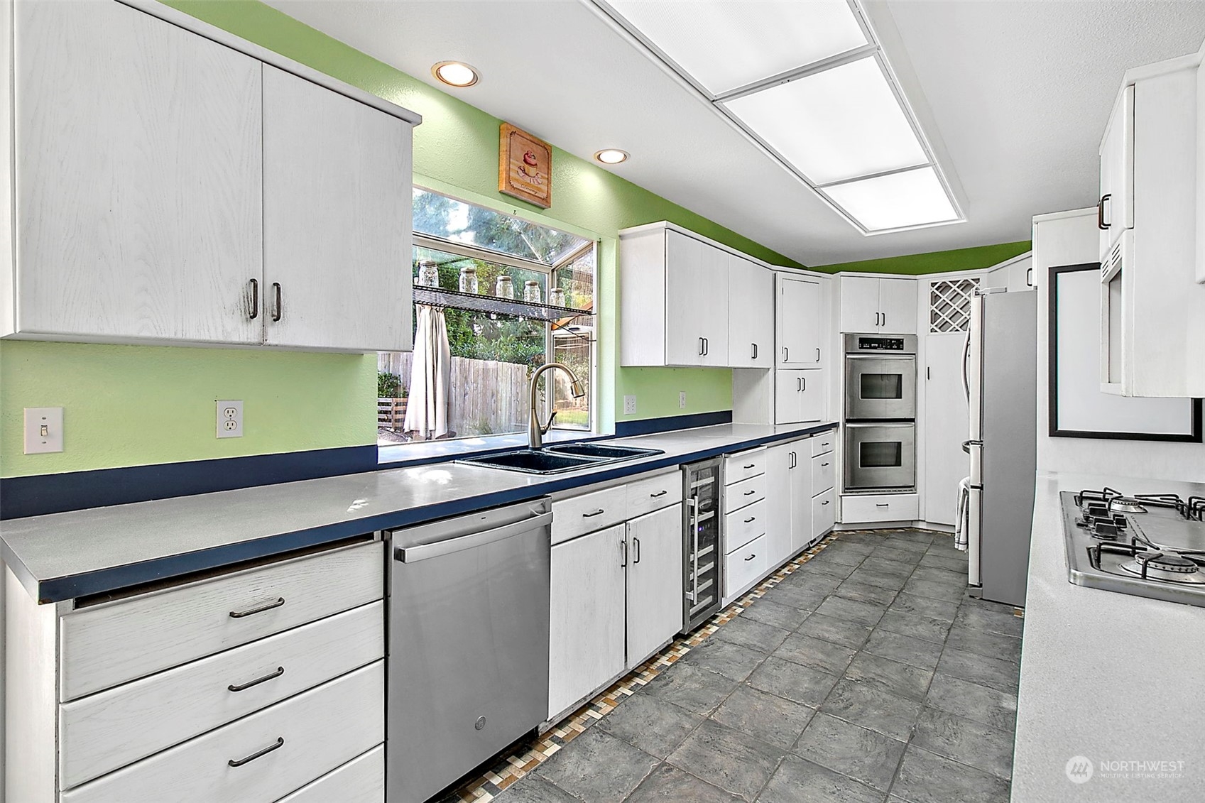 17016 159th Place Southeast Renton, WA 98058 - Photo 12 of 40 Gallery Image 12