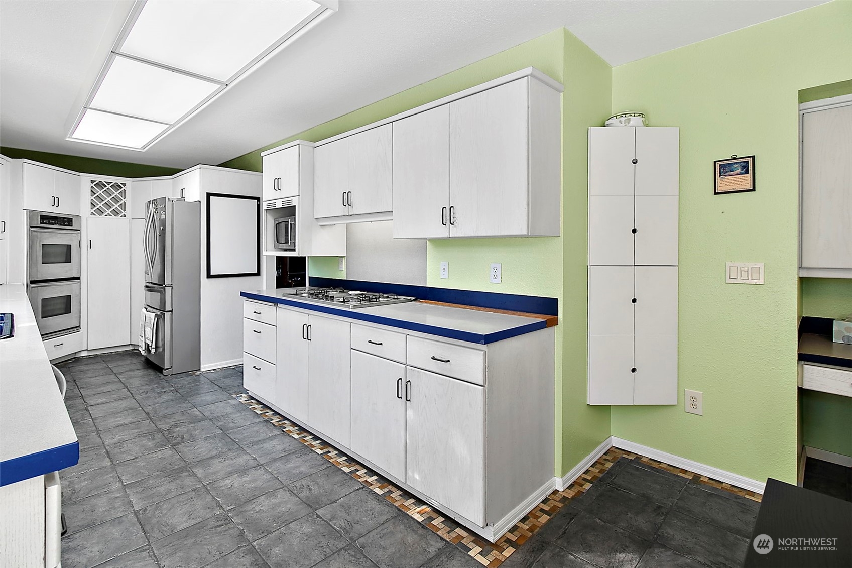 17016 159th Place Southeast Renton, WA 98058 - Photo 13 of 40 Gallery Image 13